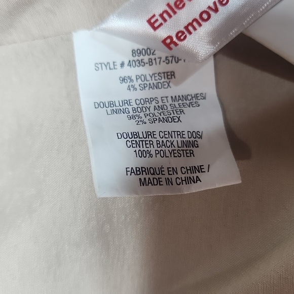 Laura Blazer - Picture 9 of 14